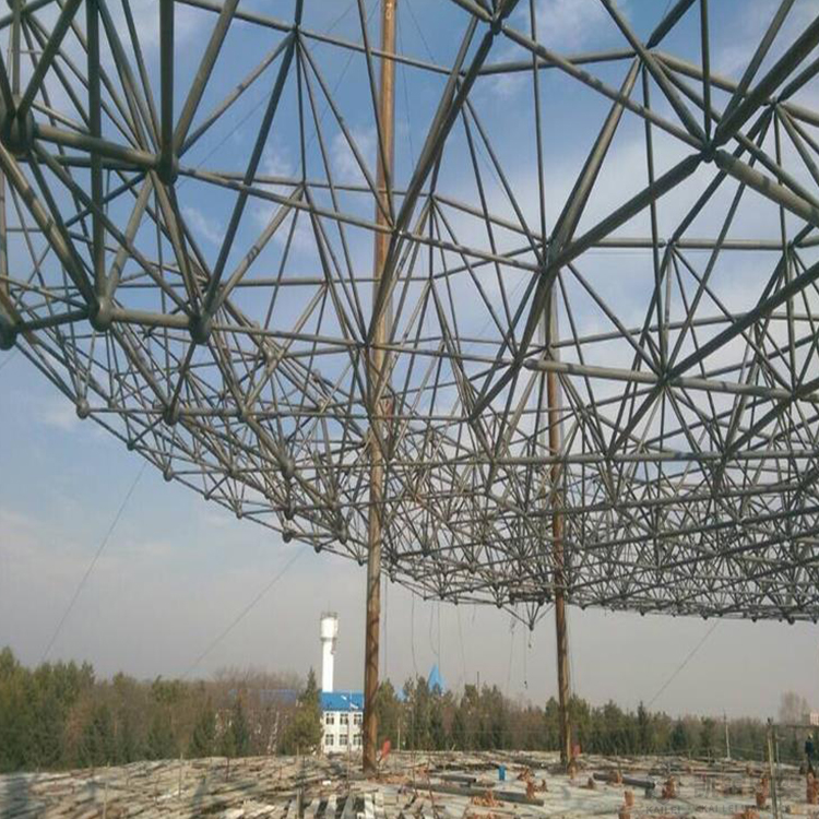调兵山球形网架钢结构施工方案